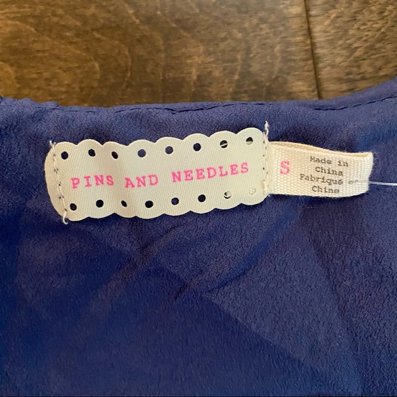 Pins and Needles Dress - Picture 3 of 5